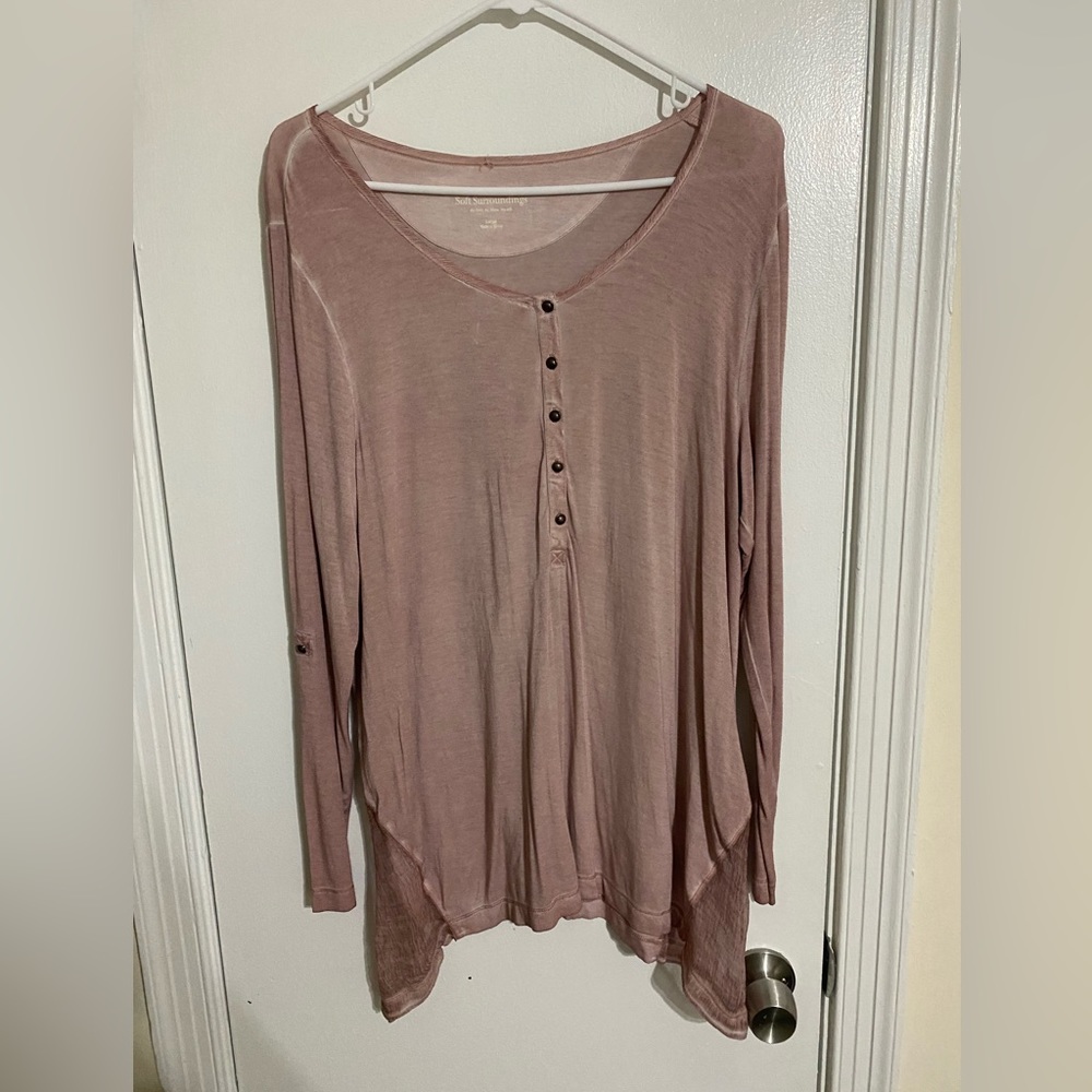 Soft surroundings Tops